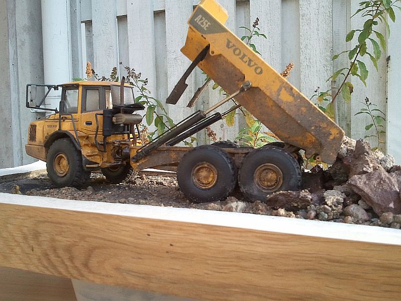 Weathering dicast models and dioramas HobbyTalk